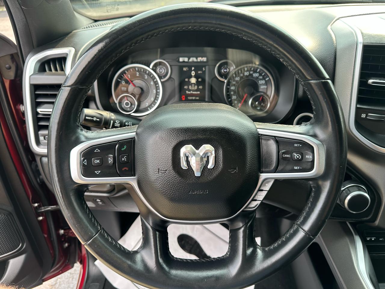 RAM 1500 Big Horn/Lone Star 4x4 Crew Cab 5'7" Box 2019