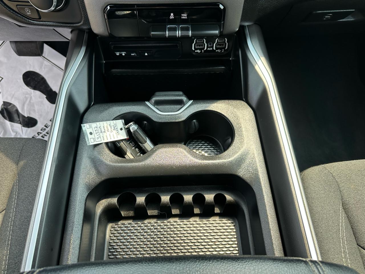 RAM 1500 Big Horn/Lone Star 4x4 Crew Cab 5'7" Box 2019