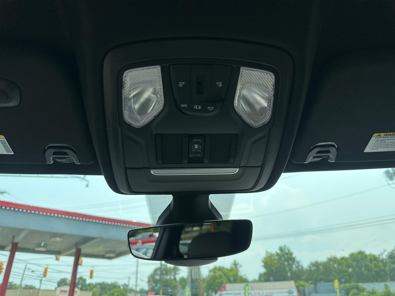 RAM 1500 Big Horn/Lone Star 4x4 Crew Cab 5'7" Box 2019