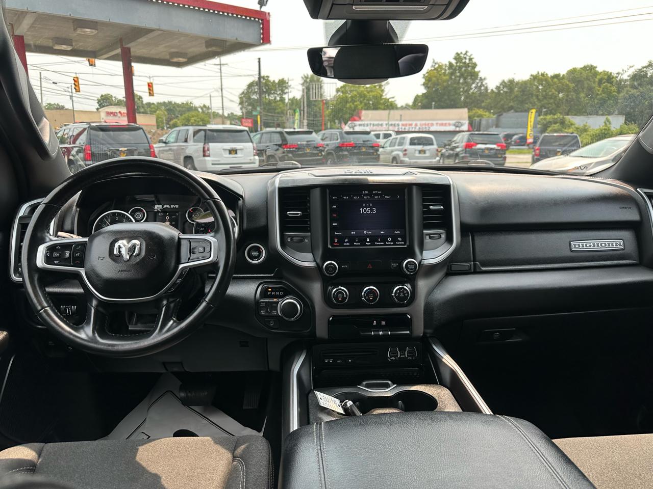RAM 1500 Big Horn/Lone Star 4x4 Crew Cab 5'7" Box 2019