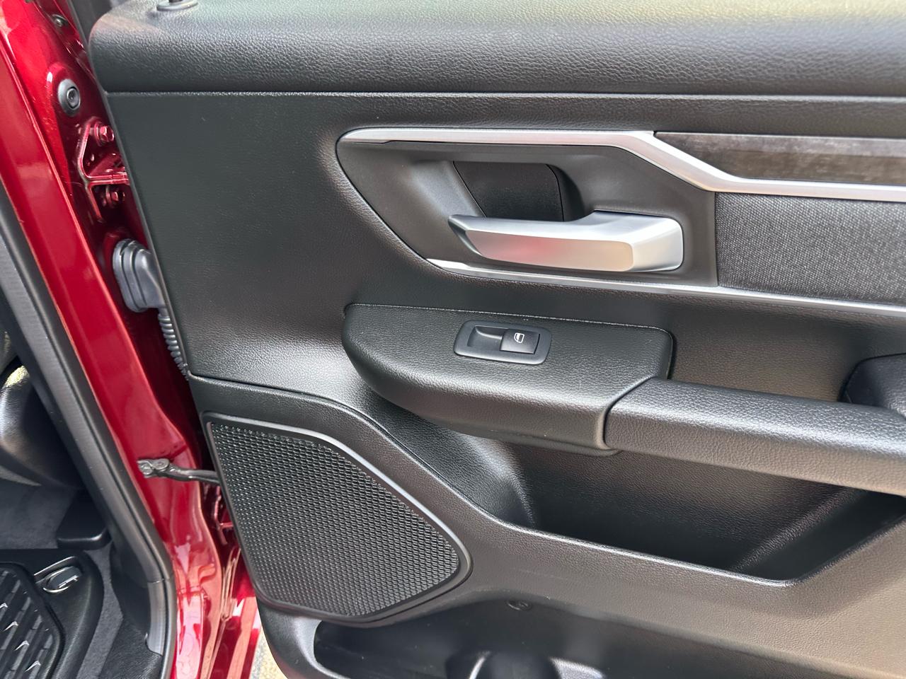 RAM 1500 Big Horn/Lone Star 4x4 Crew Cab 5'7" Box 2019