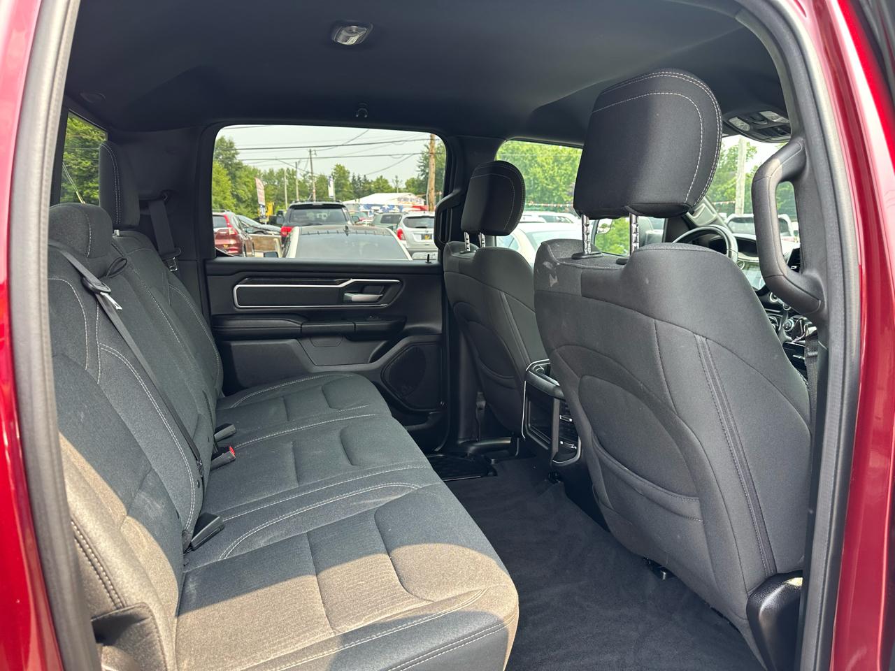 RAM 1500 Big Horn/Lone Star 4x4 Crew Cab 5'7" Box 2019
