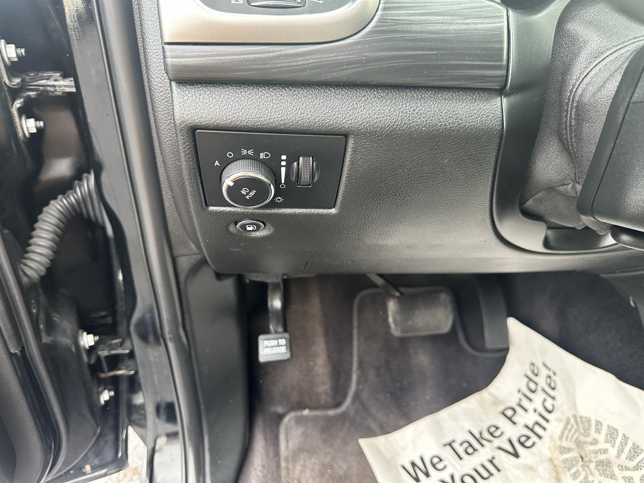 Jeep Grand Cherokee Laredo 4x4 2019