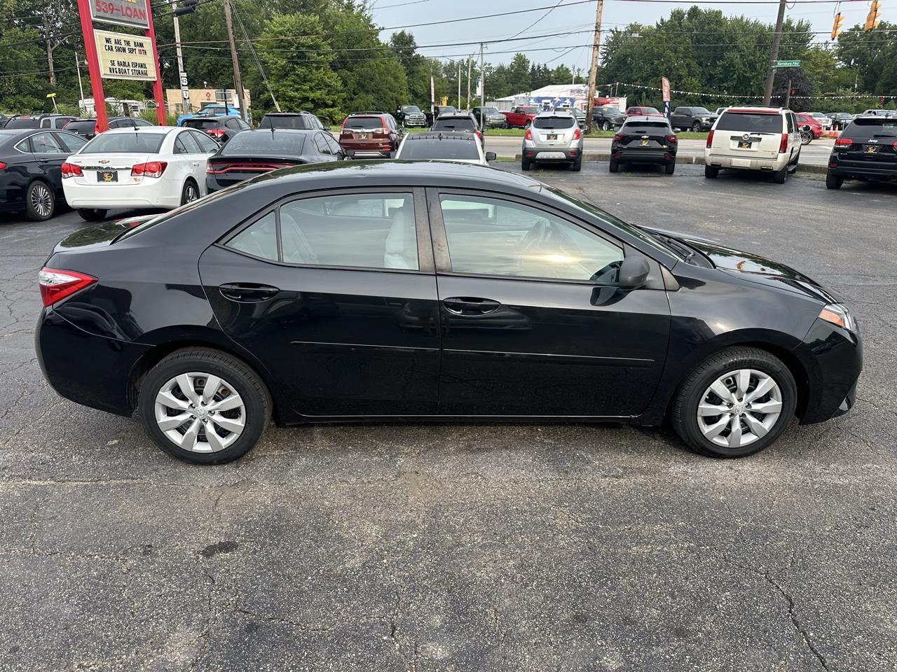 Toyota Corolla 4dr Sdn CVT LE Premium (Natl) 2014