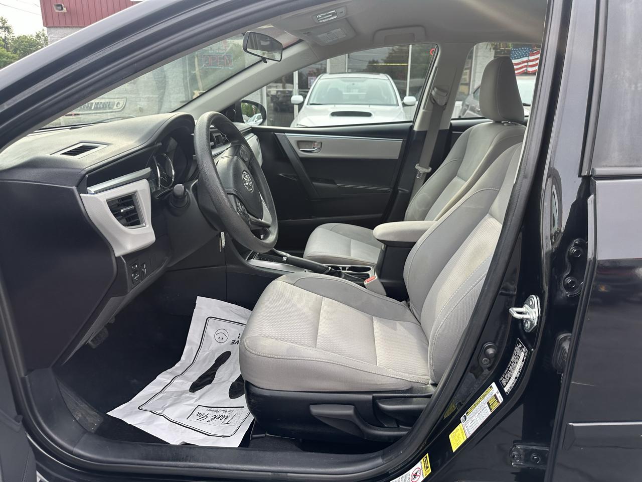 Toyota Corolla 4dr Sdn CVT LE Premium (Natl) 2014
