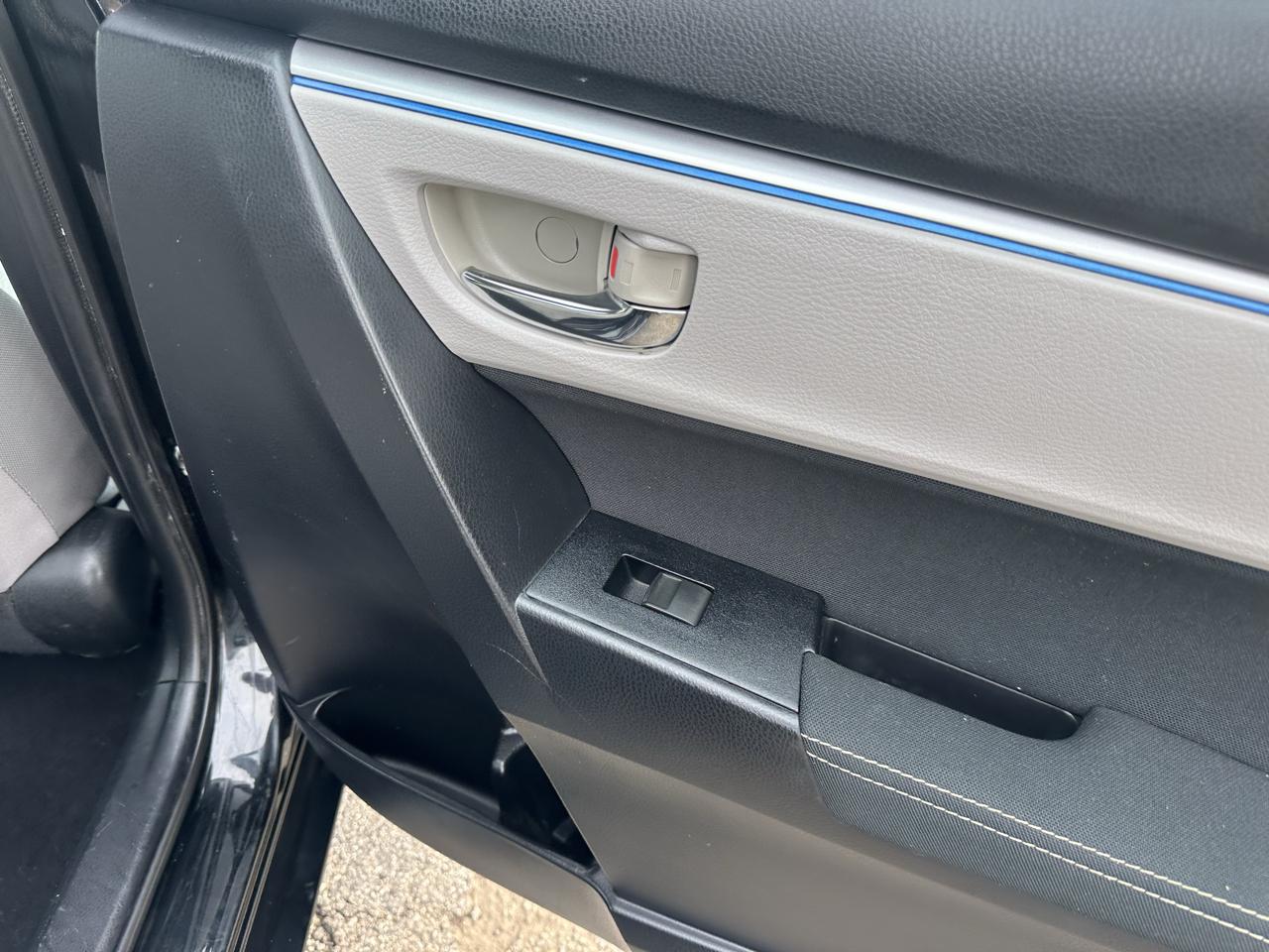 Toyota Corolla 4dr Sdn CVT LE Premium (Natl) 2014