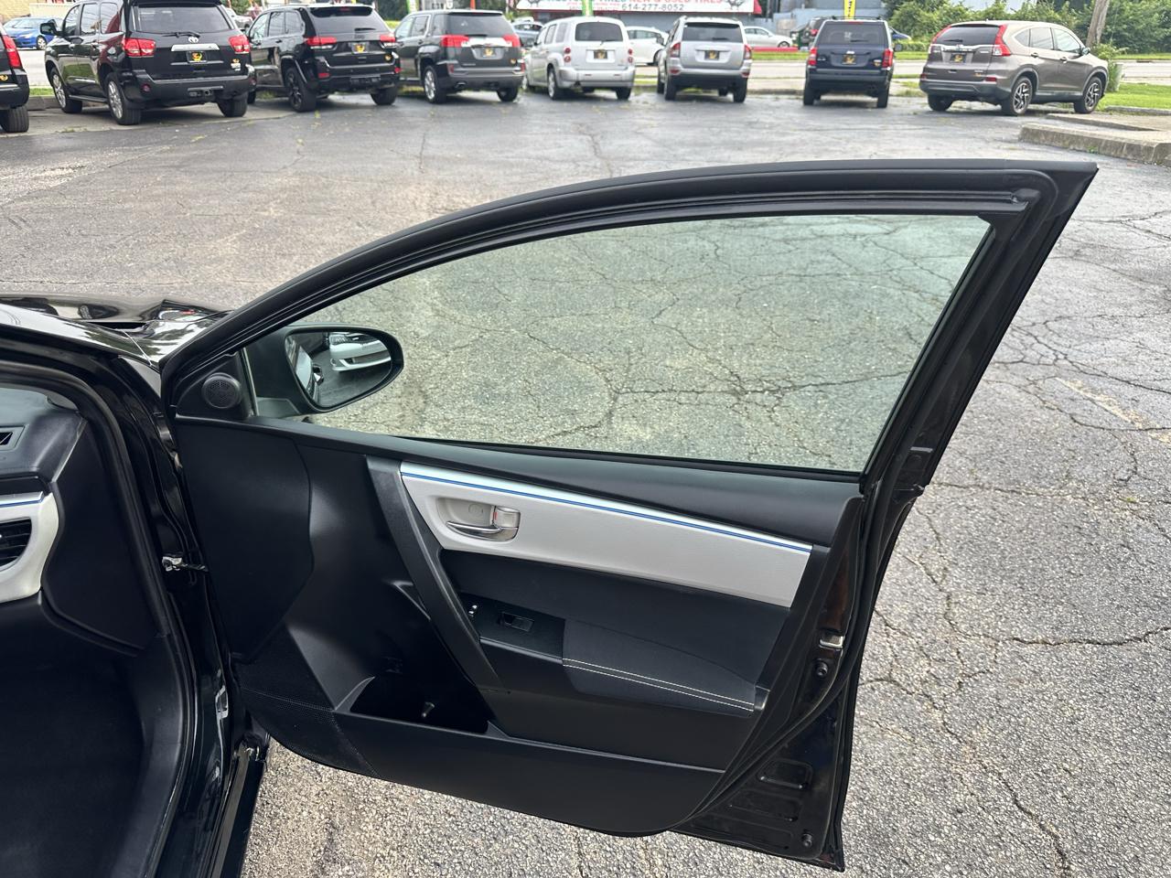 Toyota Corolla 4dr Sdn CVT LE Premium (Natl) 2014