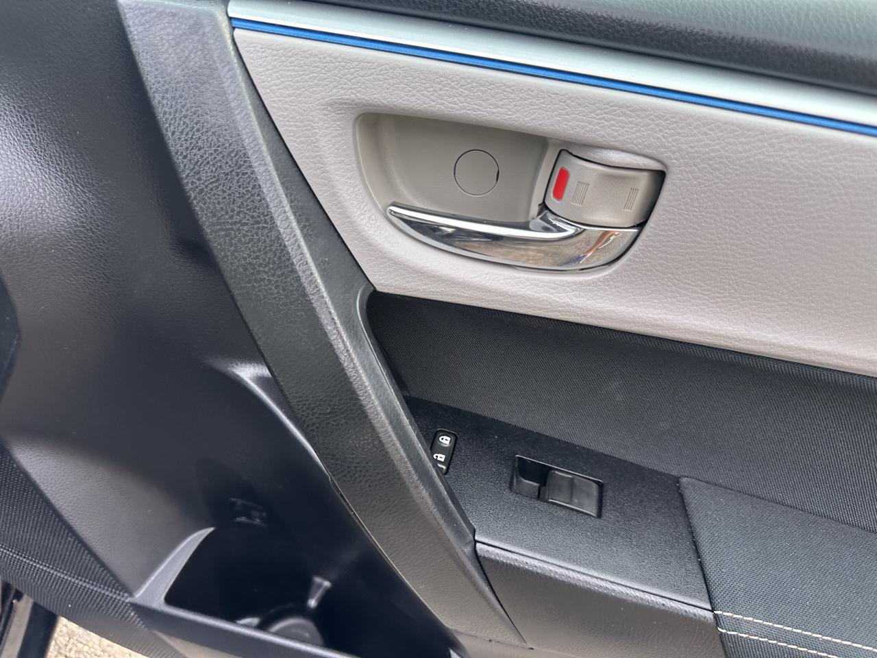 Toyota Corolla 4dr Sdn CVT LE Premium (Natl) 2014