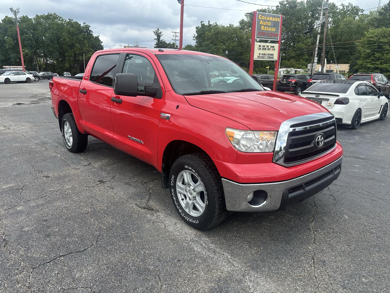 Toyota Tundra 4WD Truck CrewMax 5.7L FFV V8 6-Spd AT (Natl) 2012