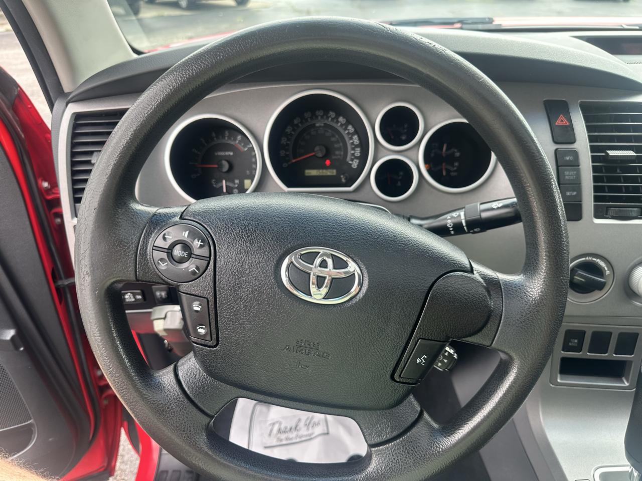 Toyota Tundra 4WD Truck CrewMax 5.7L FFV V8 6-Spd AT (Natl) 2012