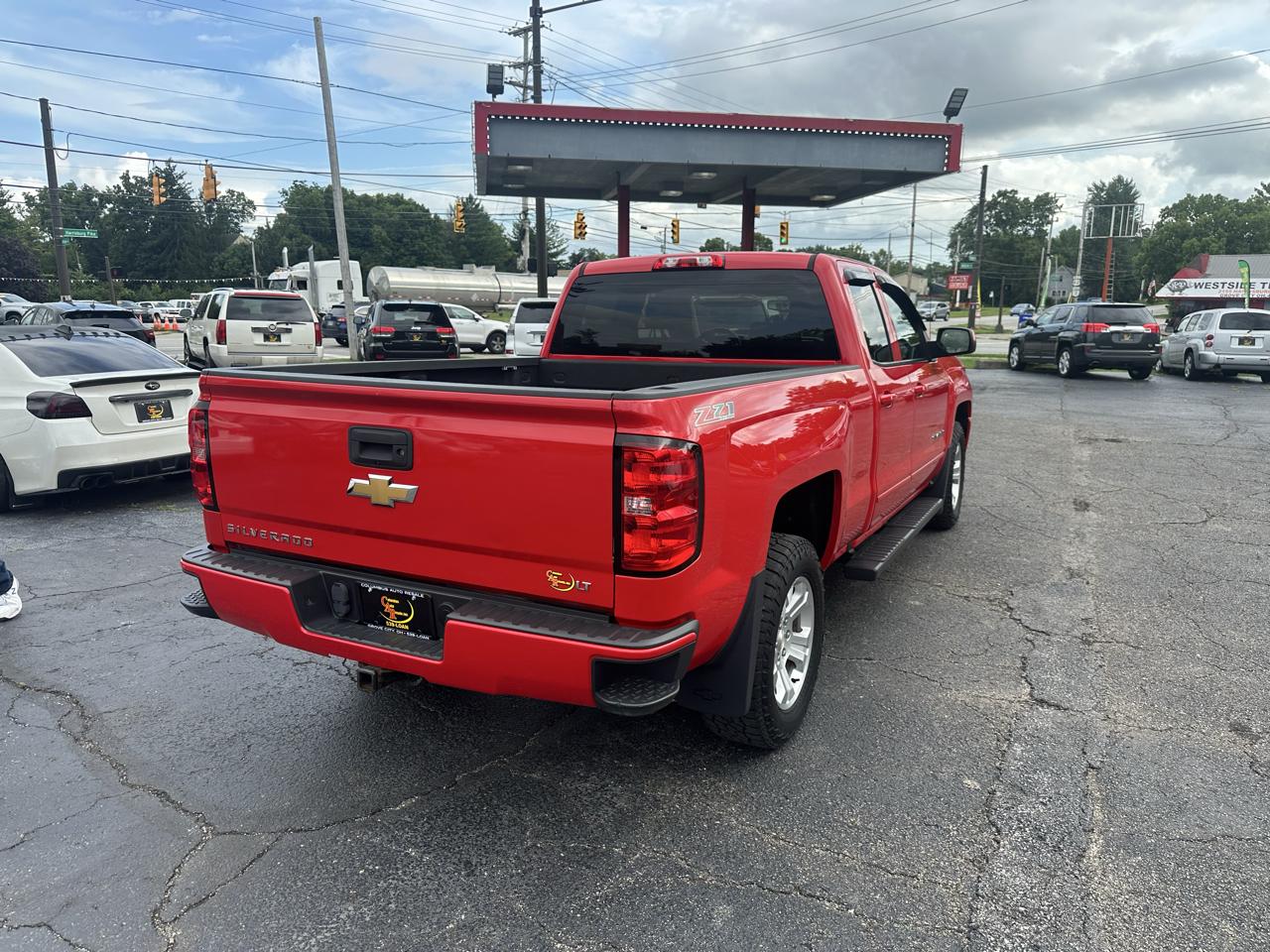 Chevrolet Silverado 1500 4WD Double Cab 143.5" LT w/2LT 2017