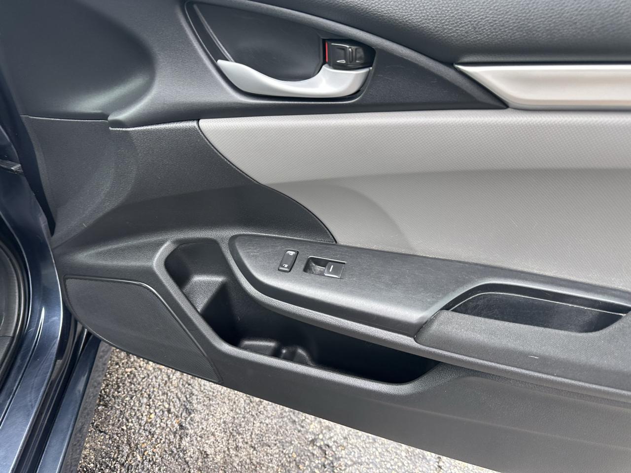 Honda Civic Sedan LX CVT 2019