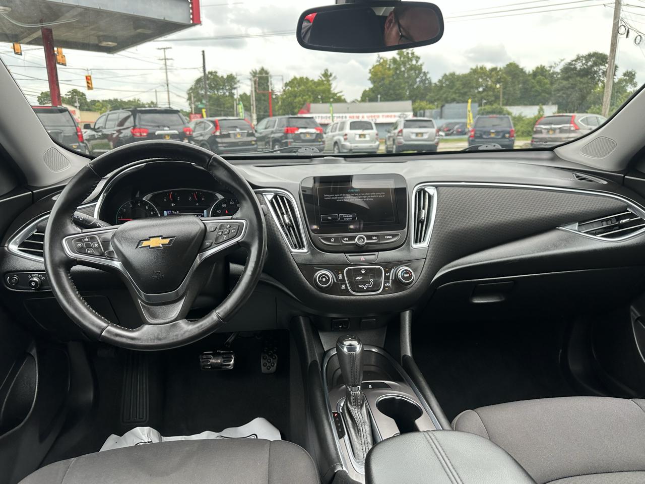 Chevrolet Malibu 4dr Sdn LT w/1LT 2017