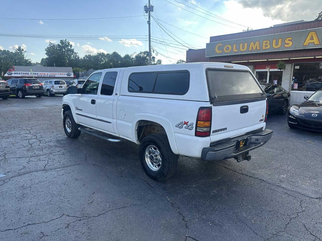 GMC Sierra 2500HD Ext Cab 143.5" WB 4WD SLT 2005