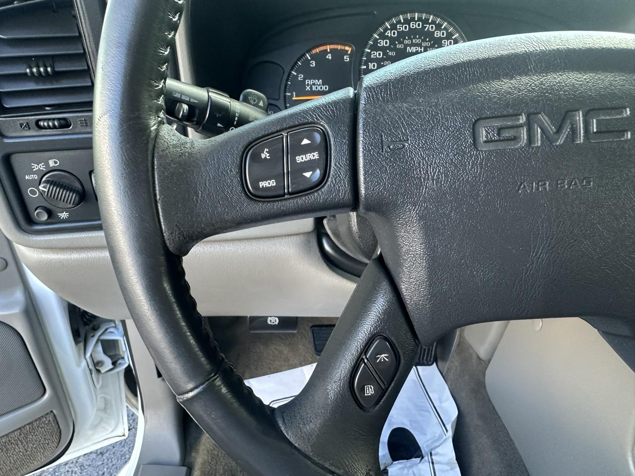 GMC Sierra 2500HD Ext Cab 143.5" WB 4WD SLT 2005