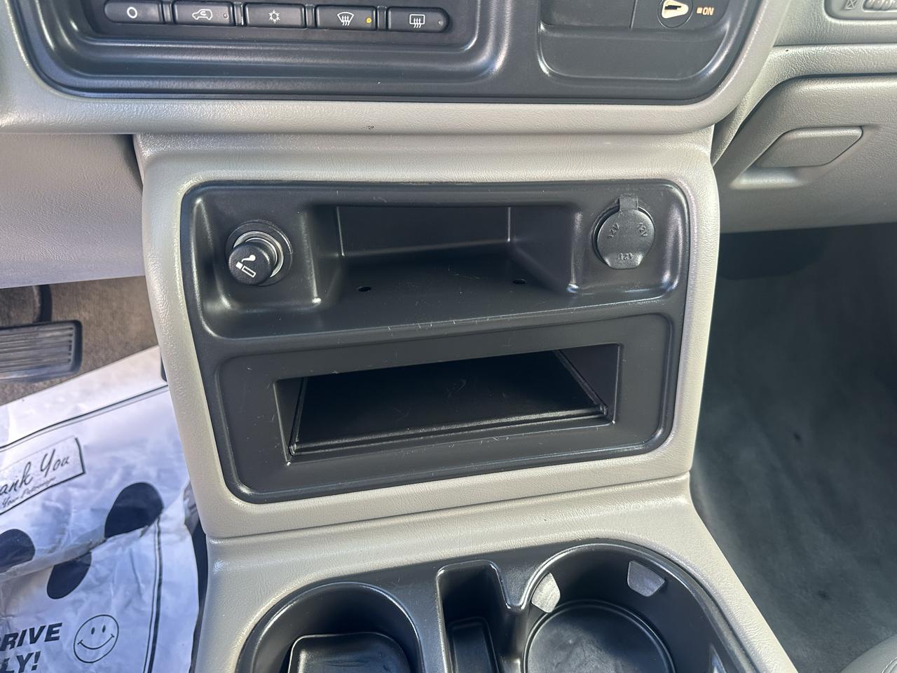 GMC Sierra 2500HD Ext Cab 143.5" WB 4WD SLT 2005
