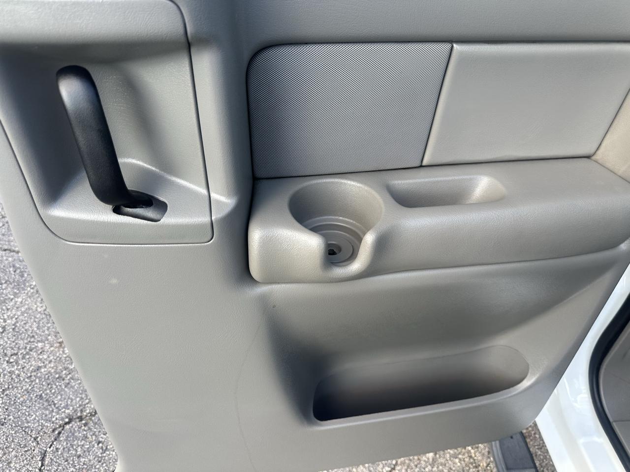 GMC Sierra 2500HD Ext Cab 143.5" WB 4WD SLT 2005