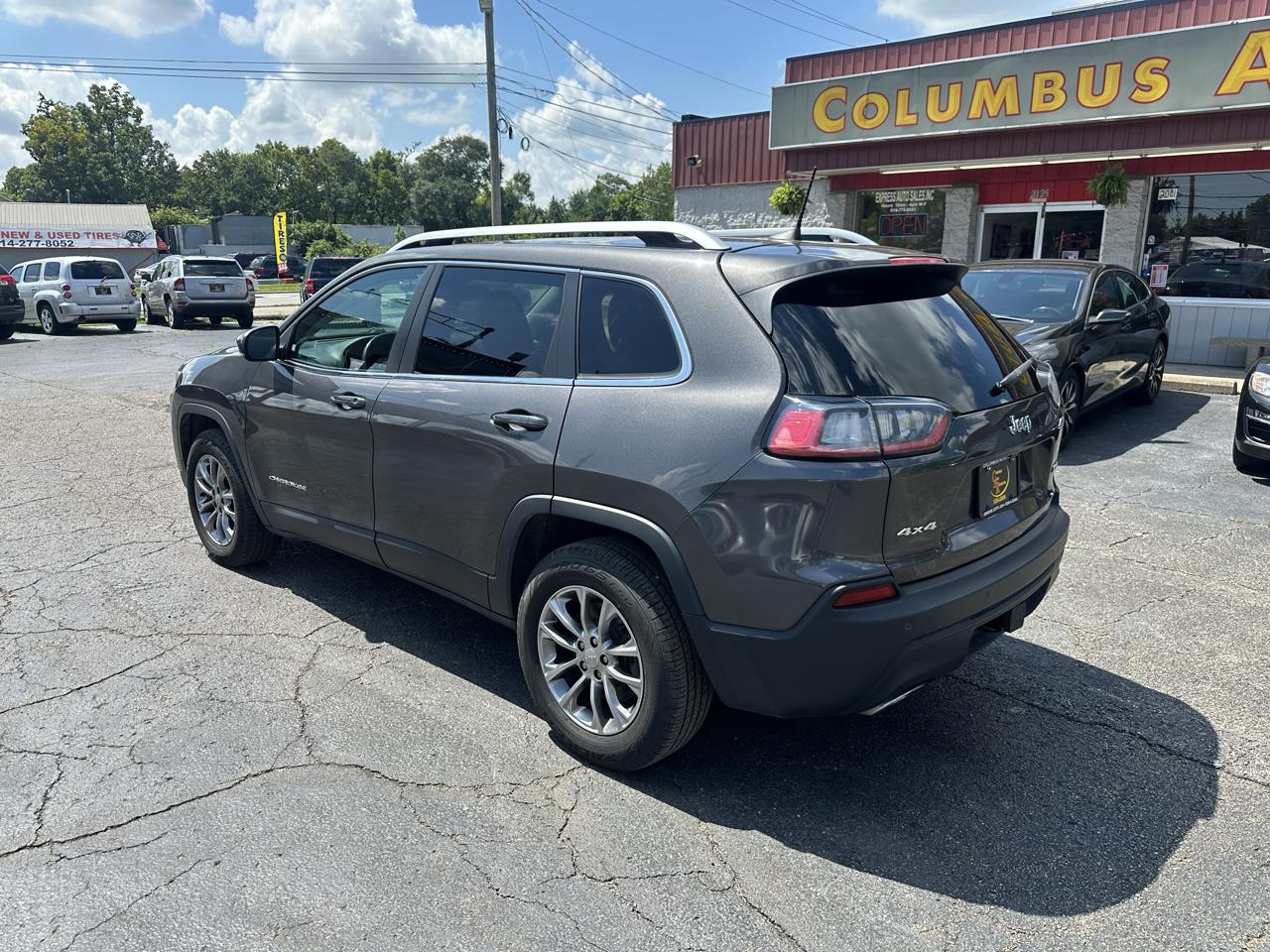Jeep Cherokee Latitude Plus 4x4 2019