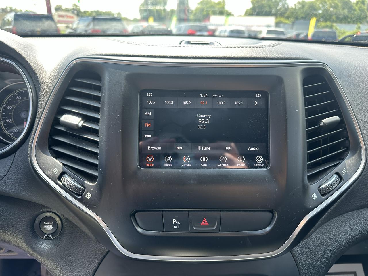 Jeep Cherokee Latitude Plus 4x4 2019