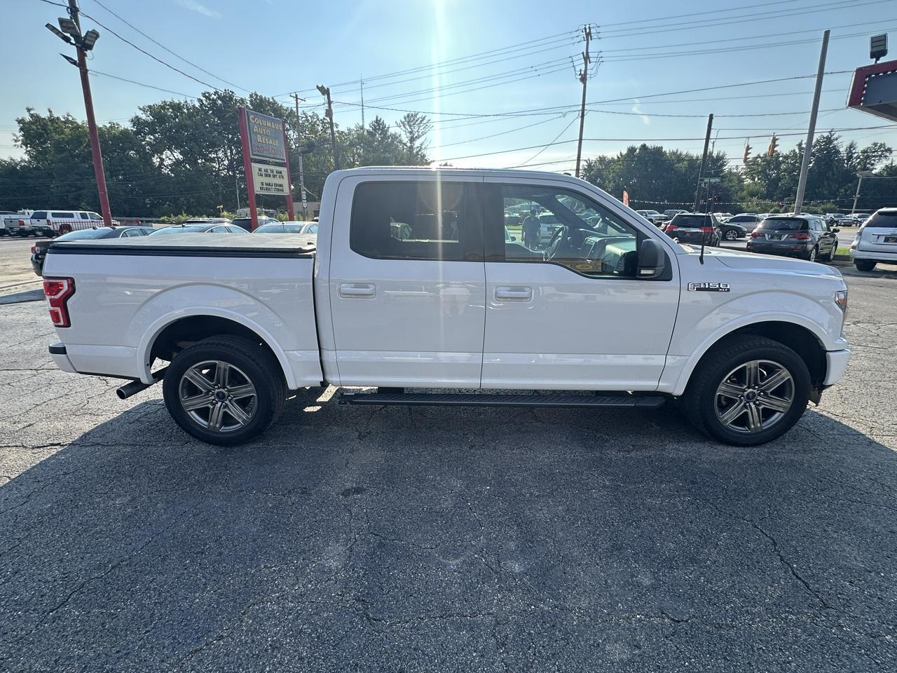 Ford F-150 4WD SuperCrew 150" XLT 2018