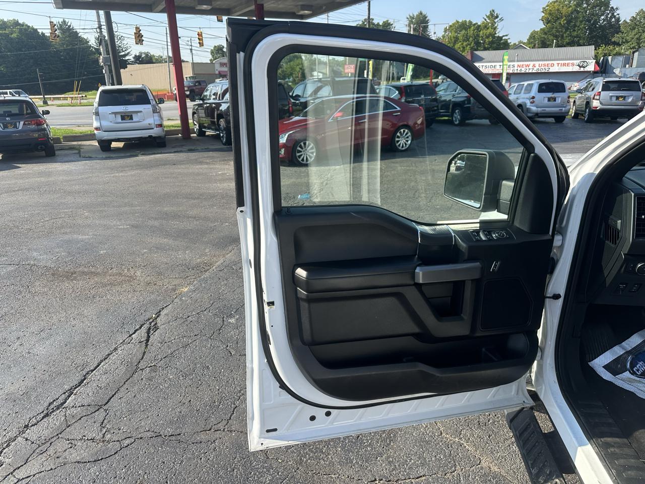 Ford F-150 4WD SuperCrew 150" XLT 2018