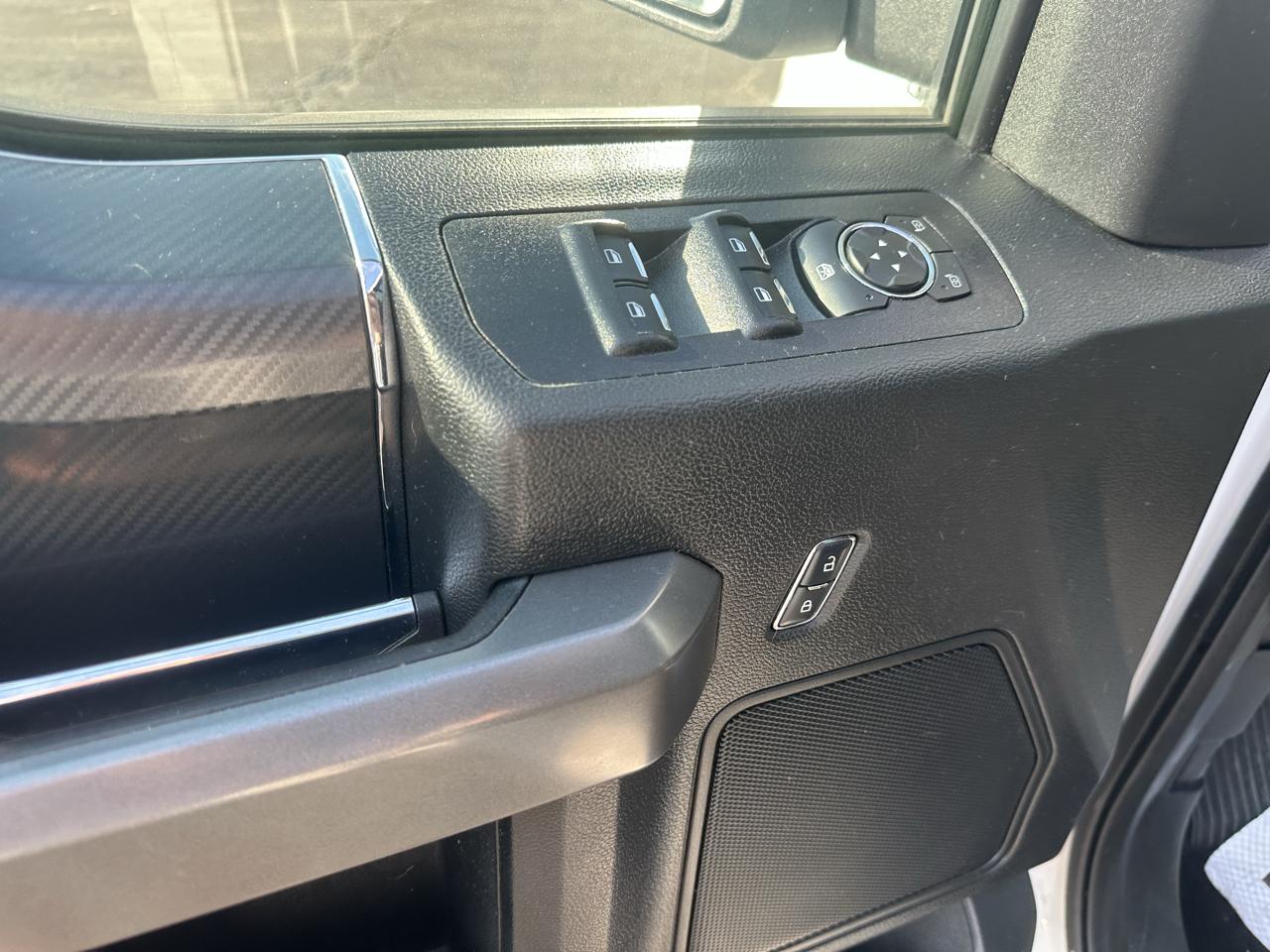 Ford F-150 4WD SuperCrew 150" XLT 2018