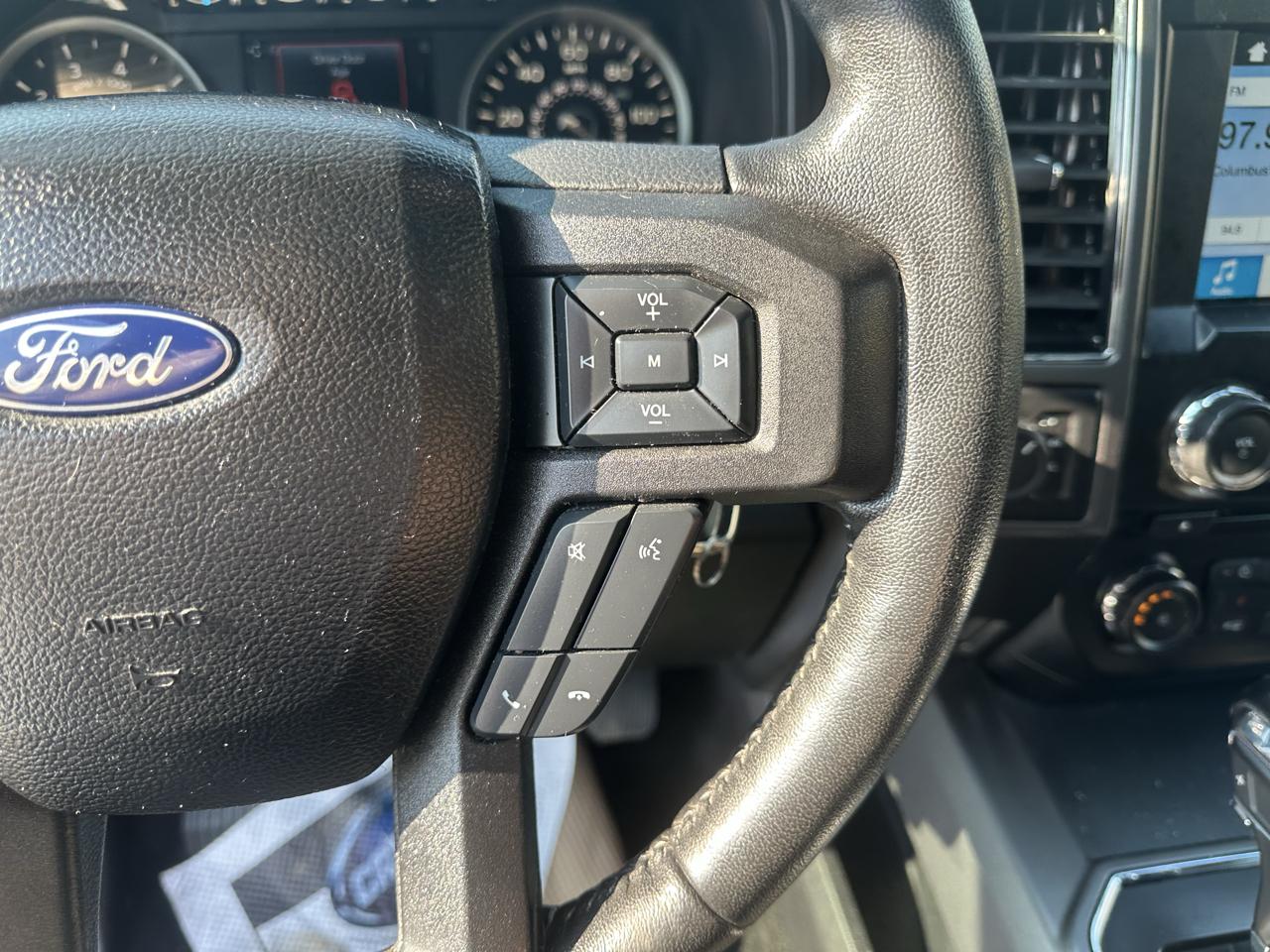 Ford F-150 4WD SuperCrew 150" XLT 2018