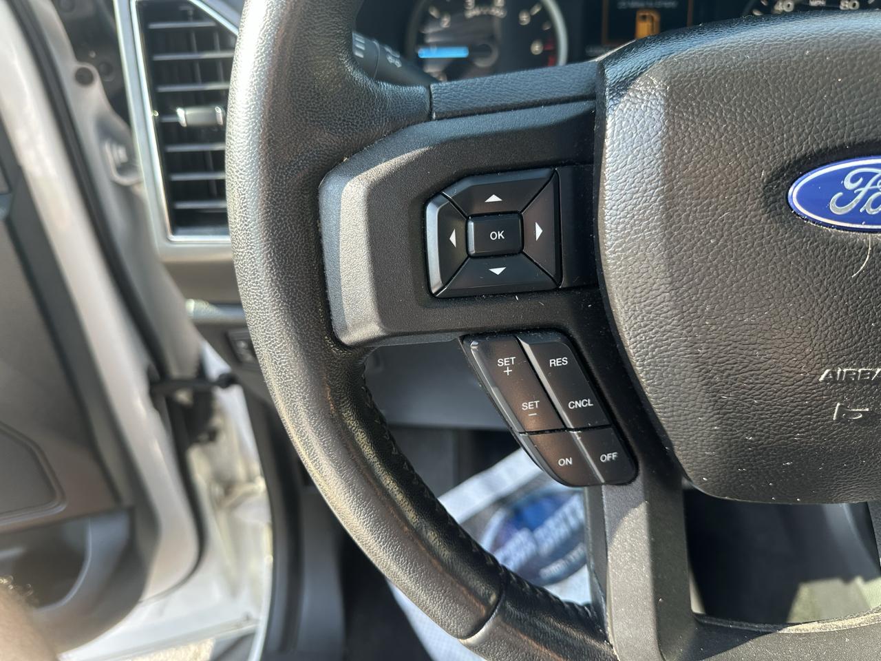 Ford F-150 4WD SuperCrew 150" XLT 2018