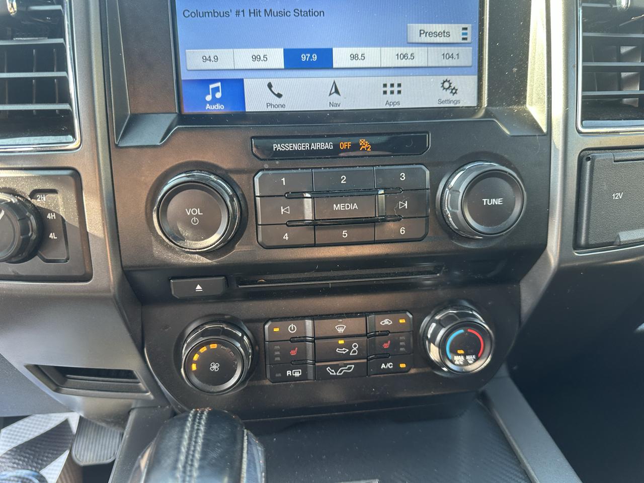 Ford F-150 4WD SuperCrew 150" XLT 2018