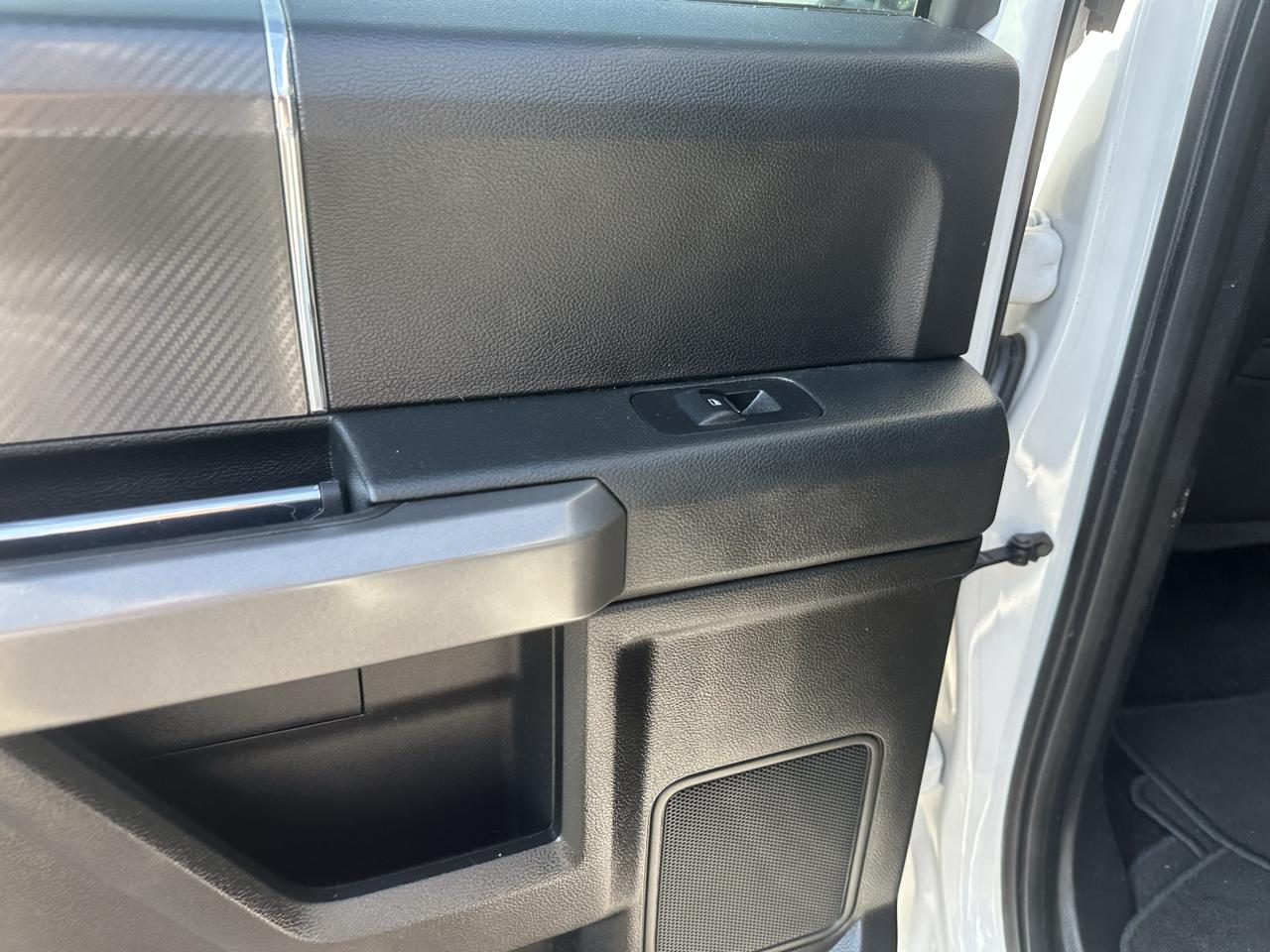 Ford F-150 4WD SuperCrew 150" XLT 2018
