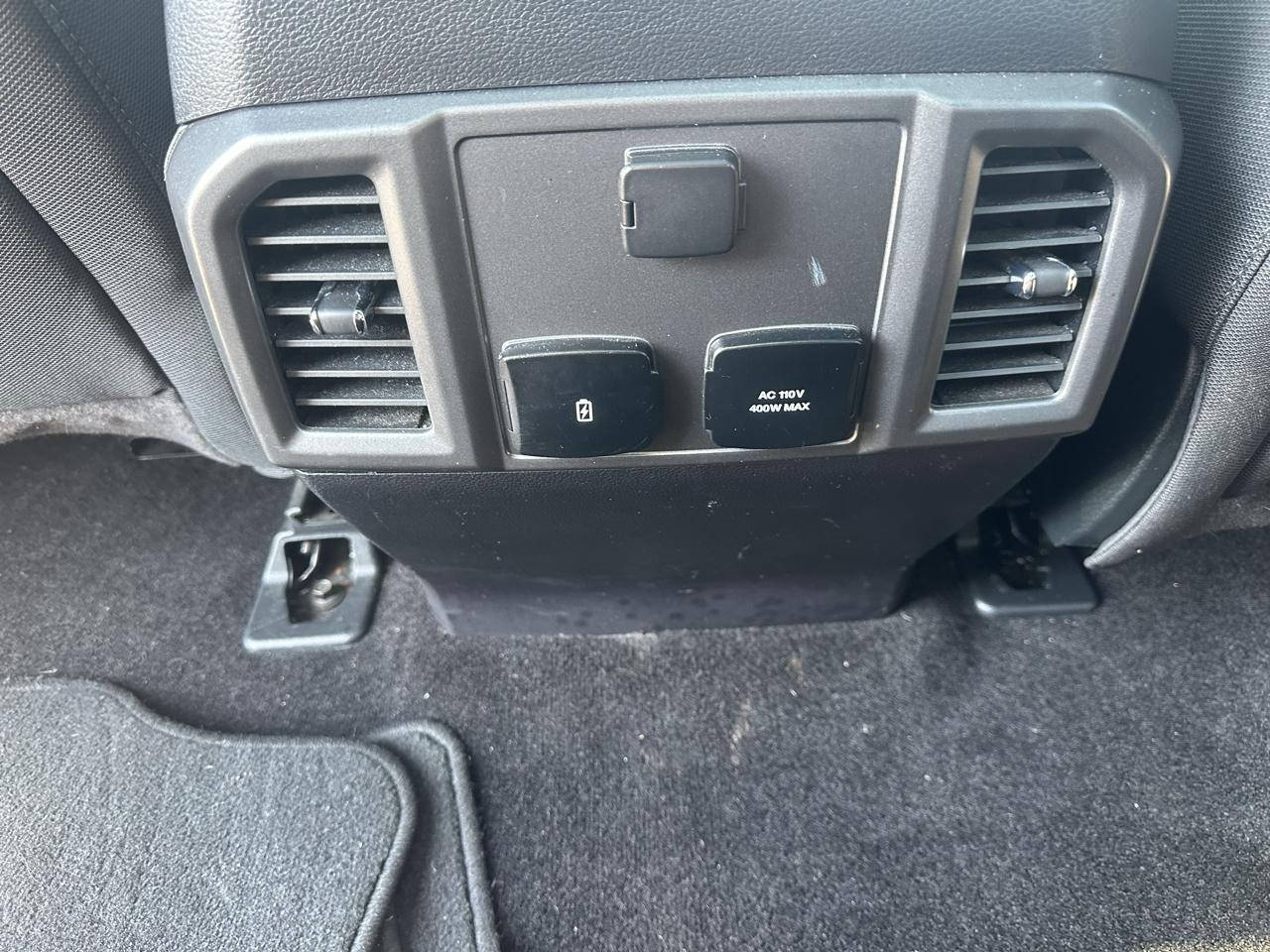 Ford F-150 4WD SuperCrew 150" XLT 2018