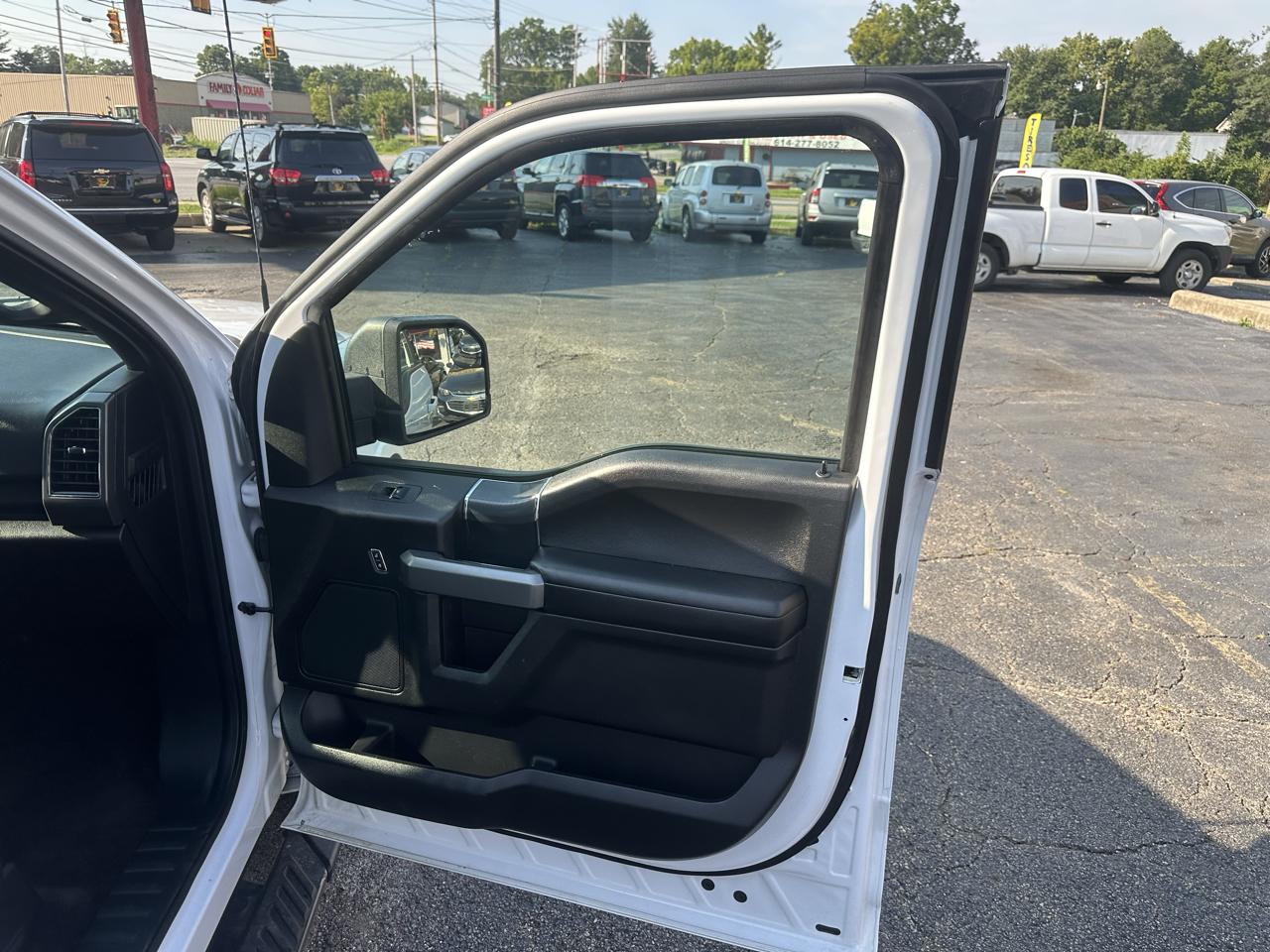 Ford F-150 4WD SuperCrew 150" XLT 2018