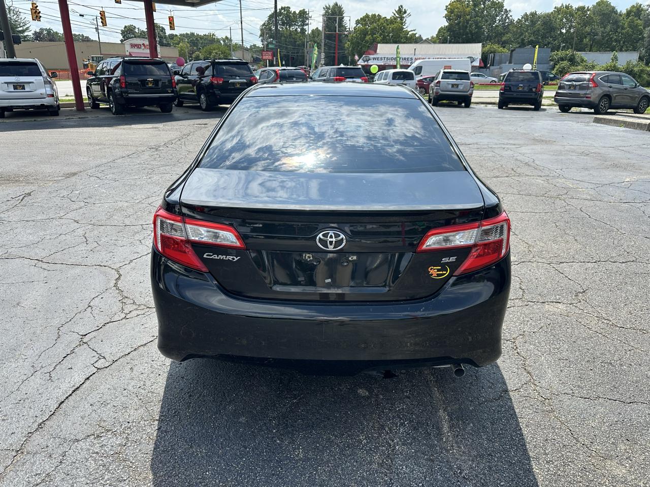 Toyota Camry 2014.5 4dr Sdn I4 Auto SE Sport (Natl) 2014