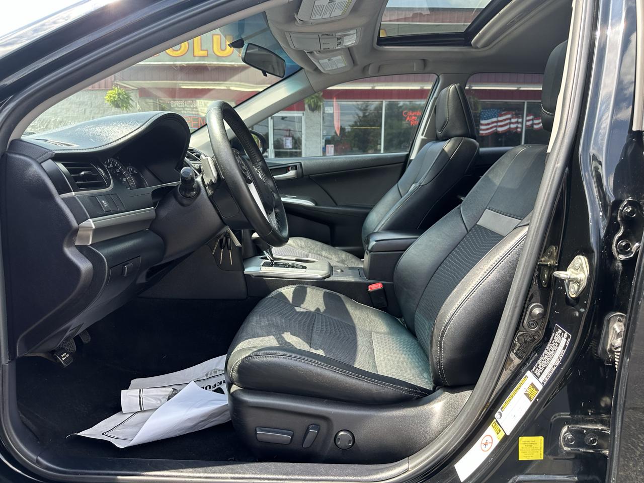 Toyota Camry 2014.5 4dr Sdn I4 Auto SE Sport (Natl) 2014