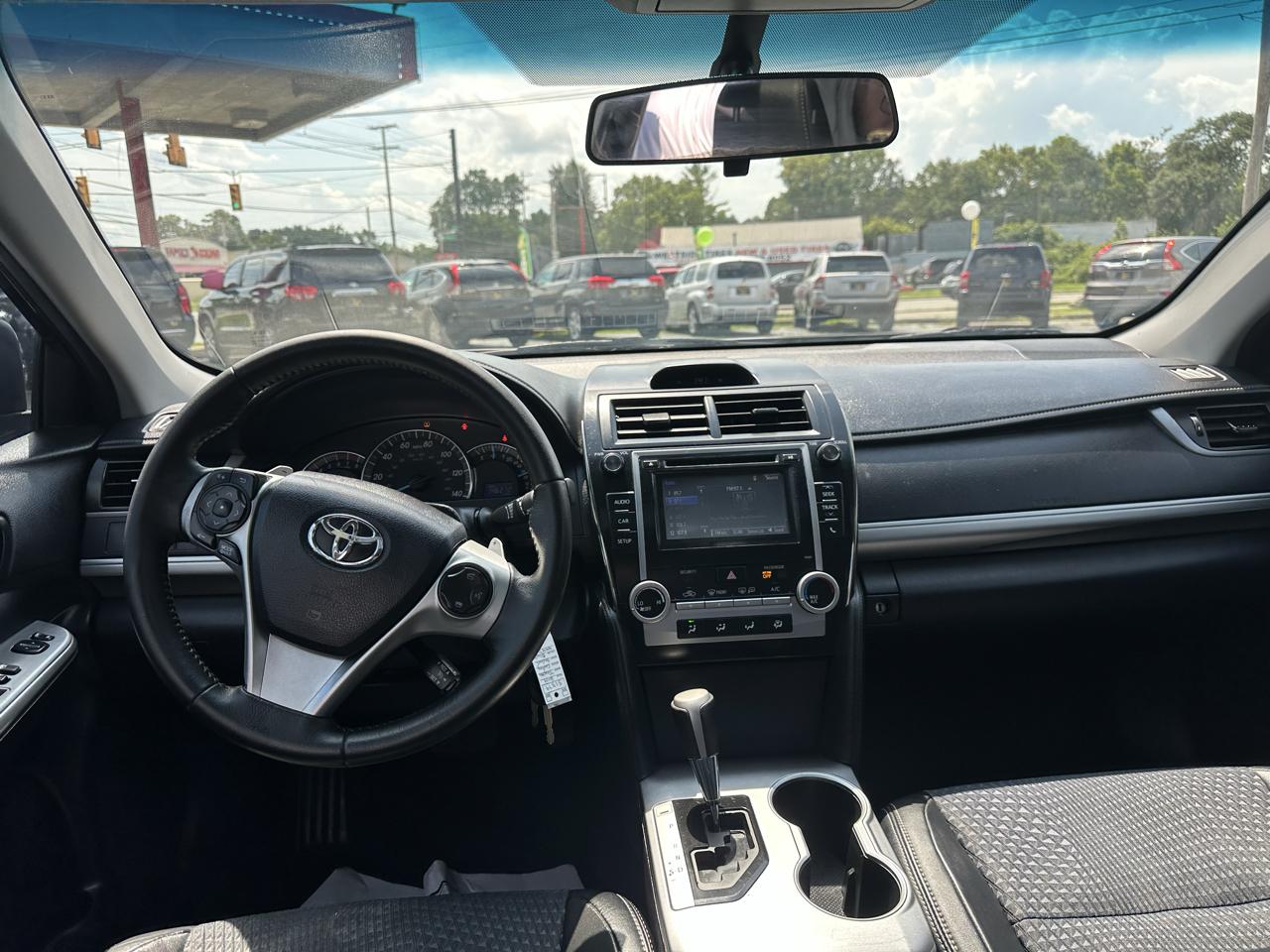 Toyota Camry 2014.5 4dr Sdn I4 Auto SE Sport (Natl) 2014