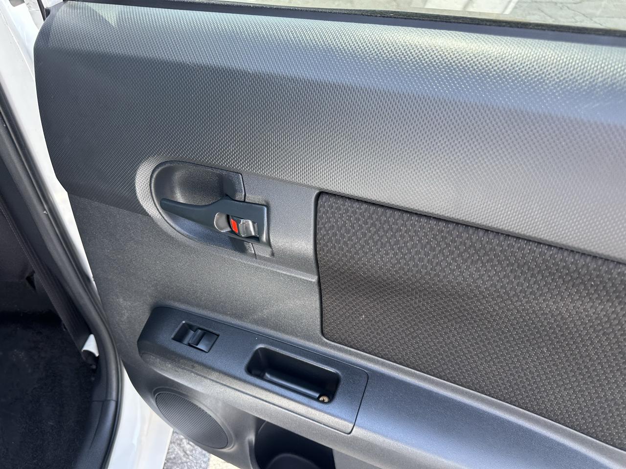 Scion xB 5dr Wgn Man (Natl) 2008