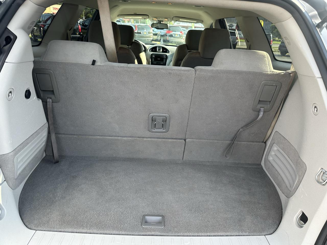 Buick Enclave FWD 4dr Convenience 2017