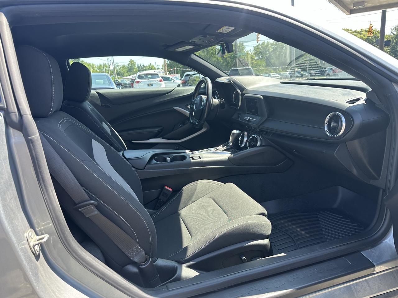Chevrolet Camaro 2dr Cpe 1LT 2023