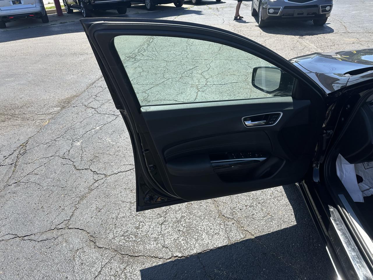 Acura TLX 2.4L FWD 2019