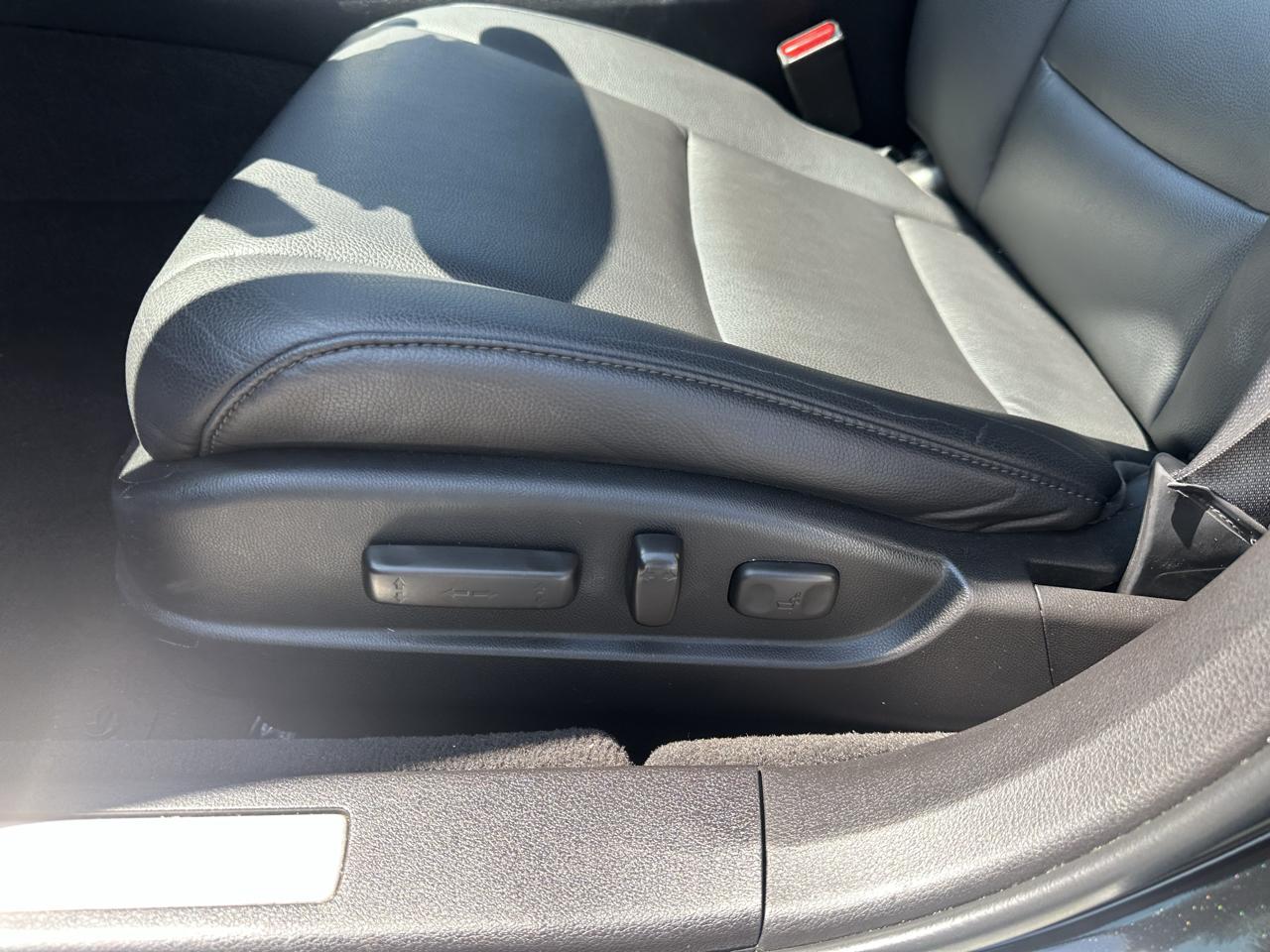 Acura TLX 2.4L FWD 2019