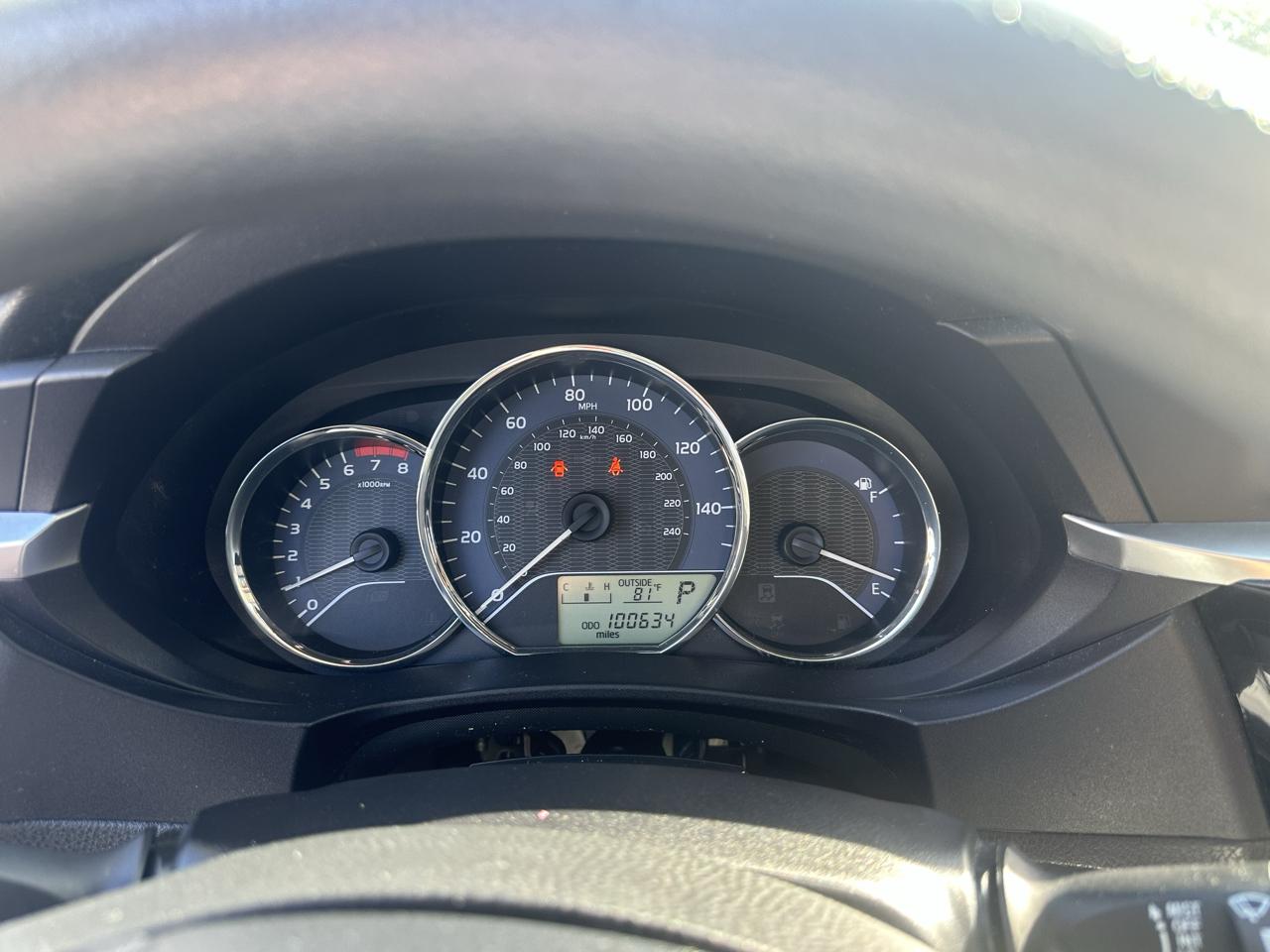 Toyota Corolla 4dr Sdn CVT LE Premium (Natl) 2015