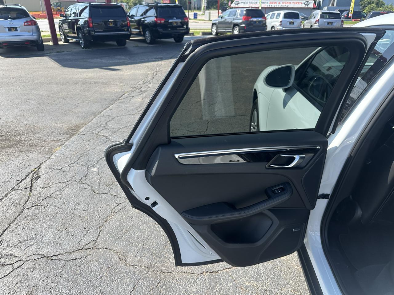 Porsche Macan AWD 2018