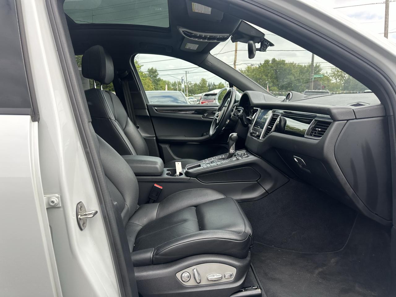 Porsche Macan AWD 2018