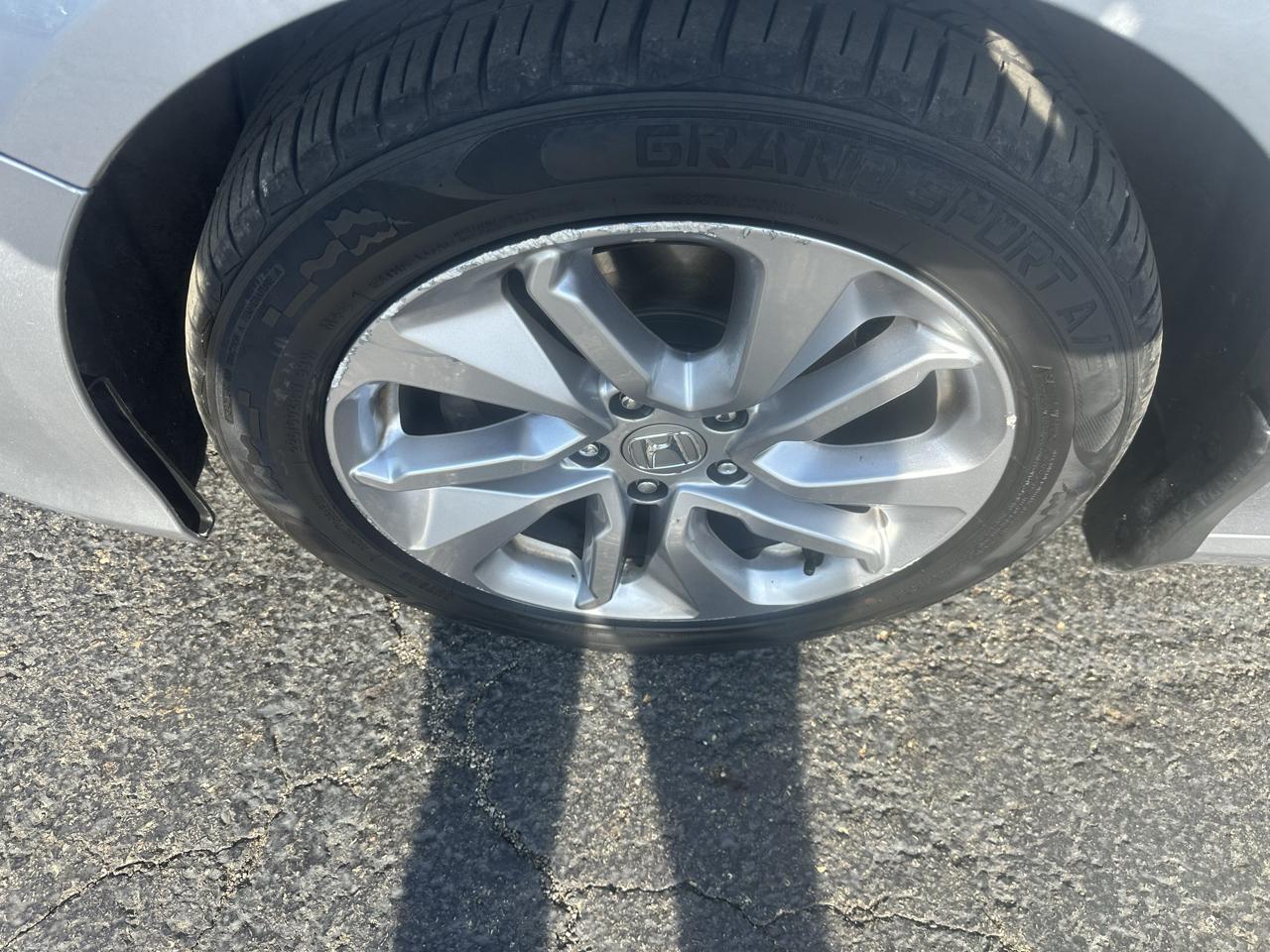 Honda Accord Sedan LX 1.5T CVT 2020