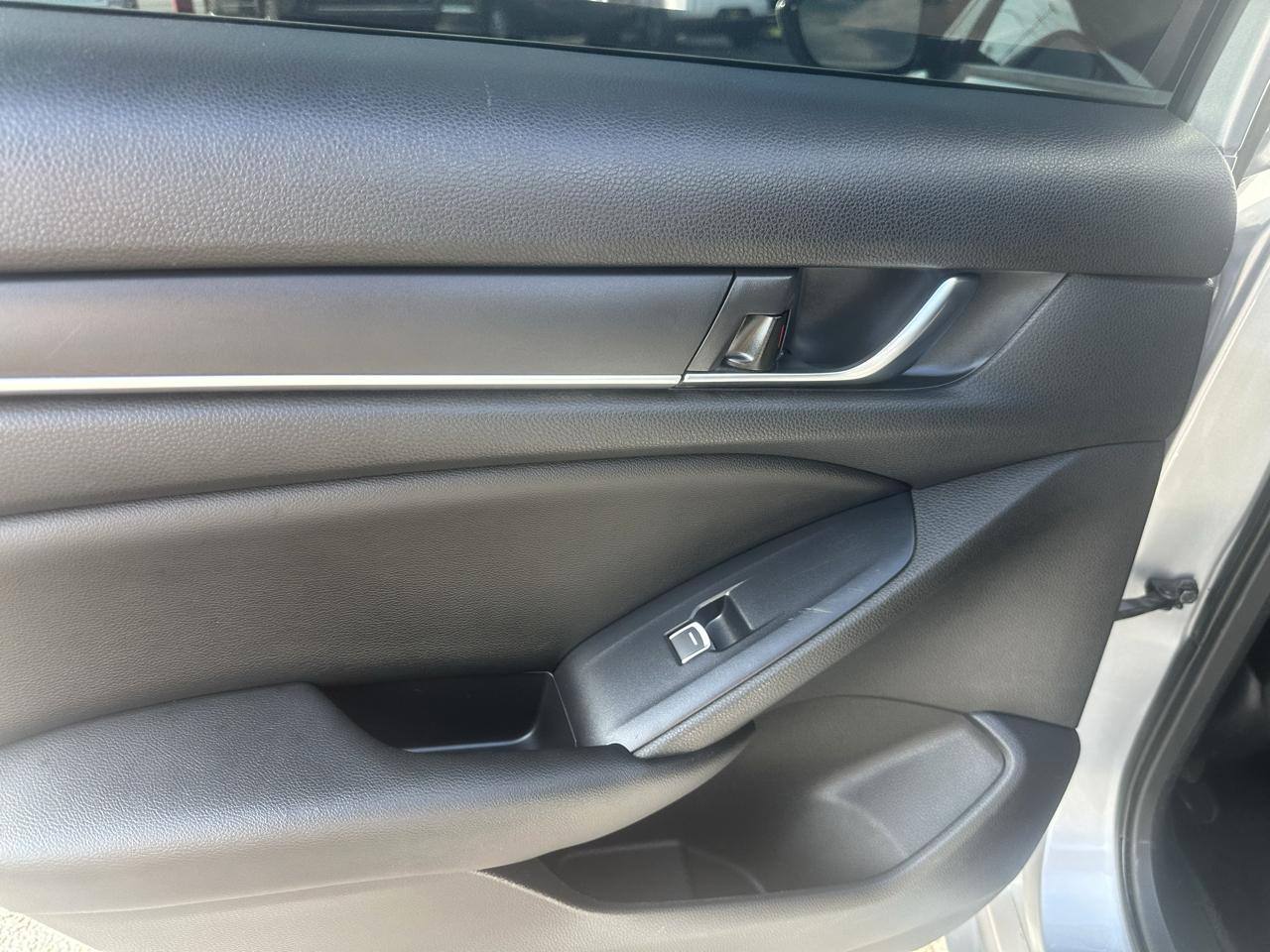 Honda Accord Sedan LX 1.5T CVT 2020