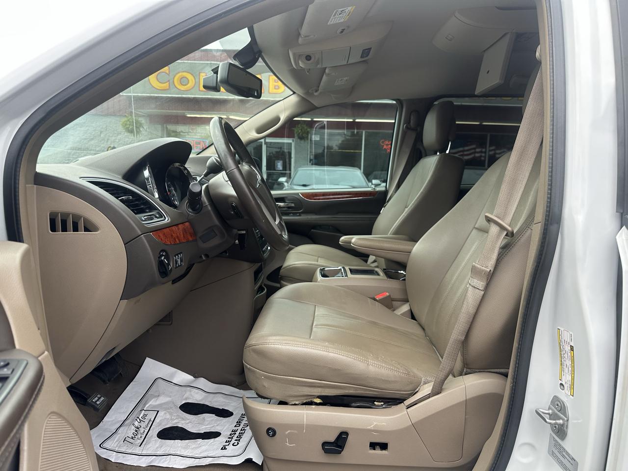 Chrysler Town & Country 4dr Wgn Touring 2015