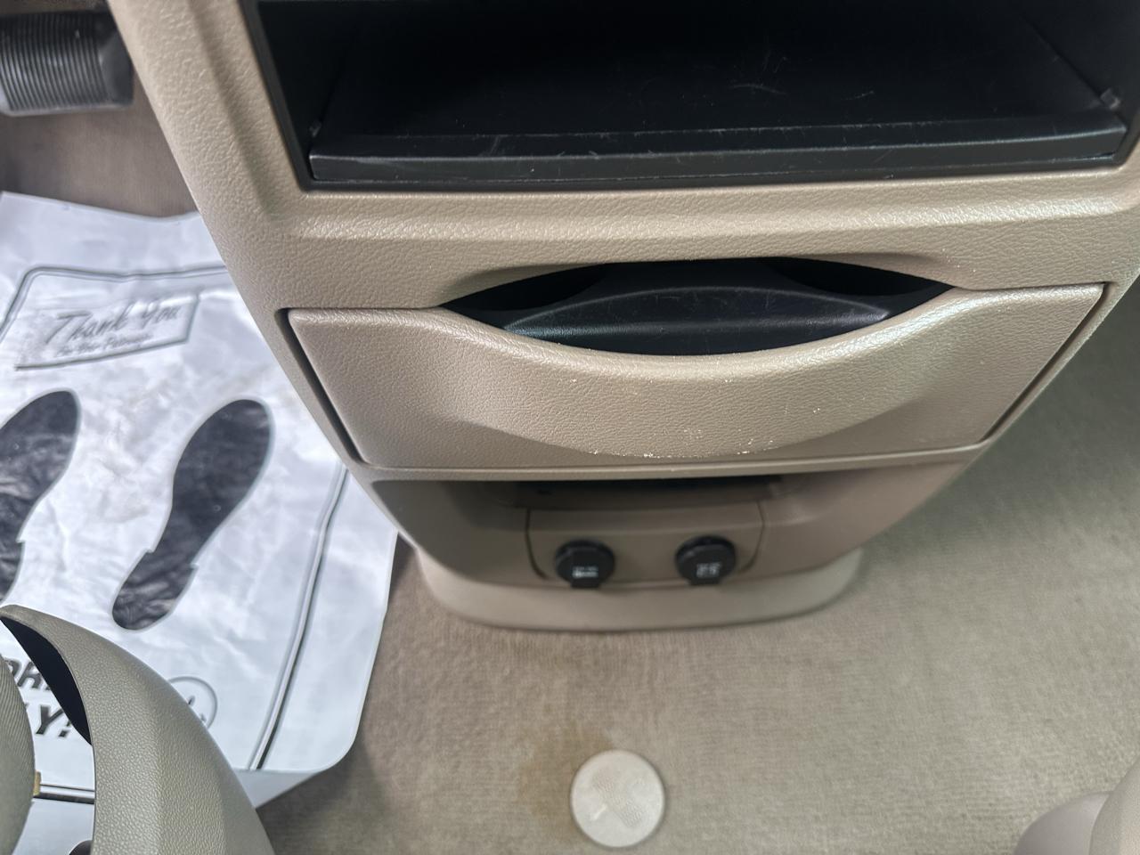 Chrysler Town & Country 4dr Wgn Touring 2015