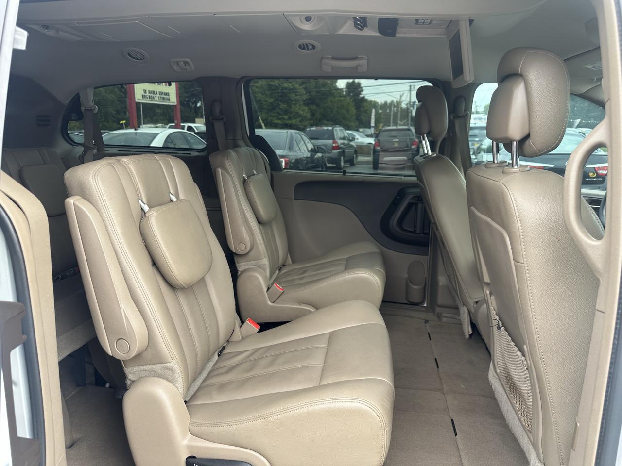 Chrysler Town & Country 4dr Wgn Touring 2015