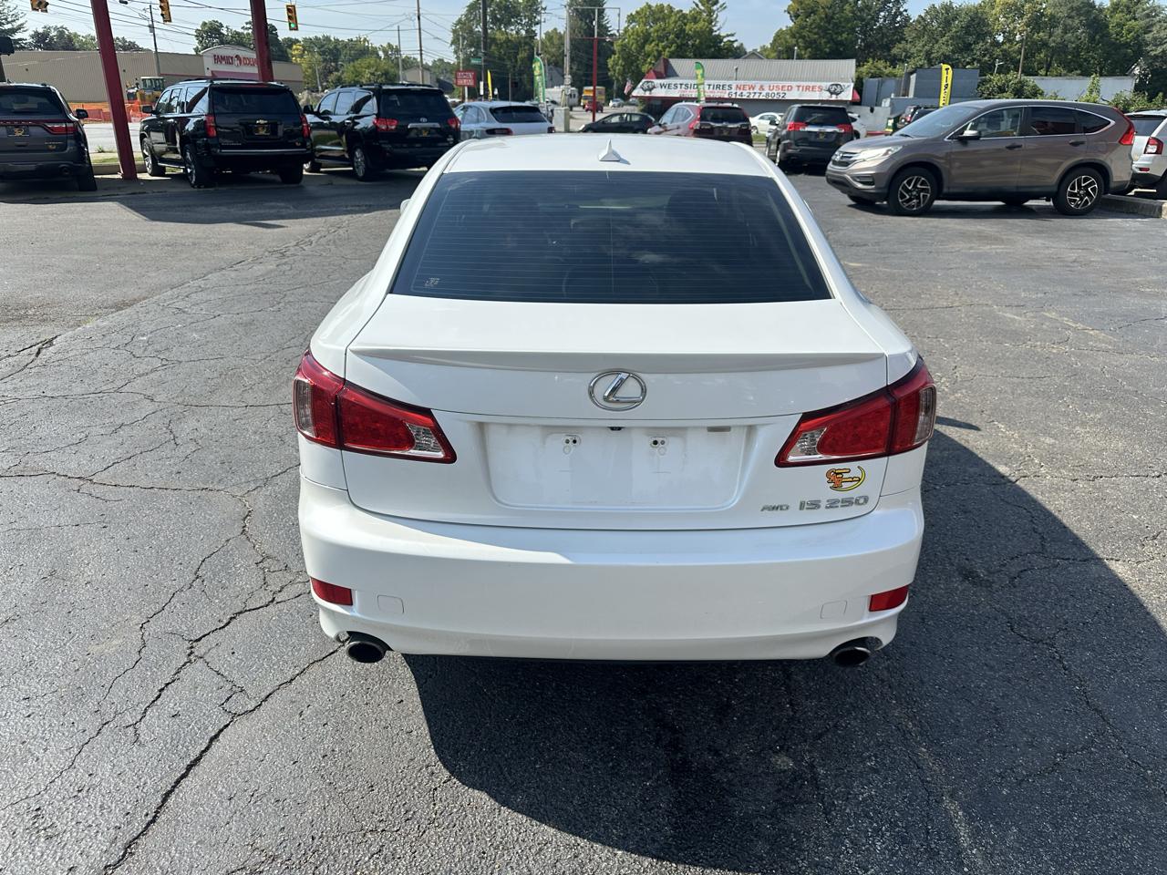 Lexus IS 250 4dr Sport Sdn Auto AWD 2011