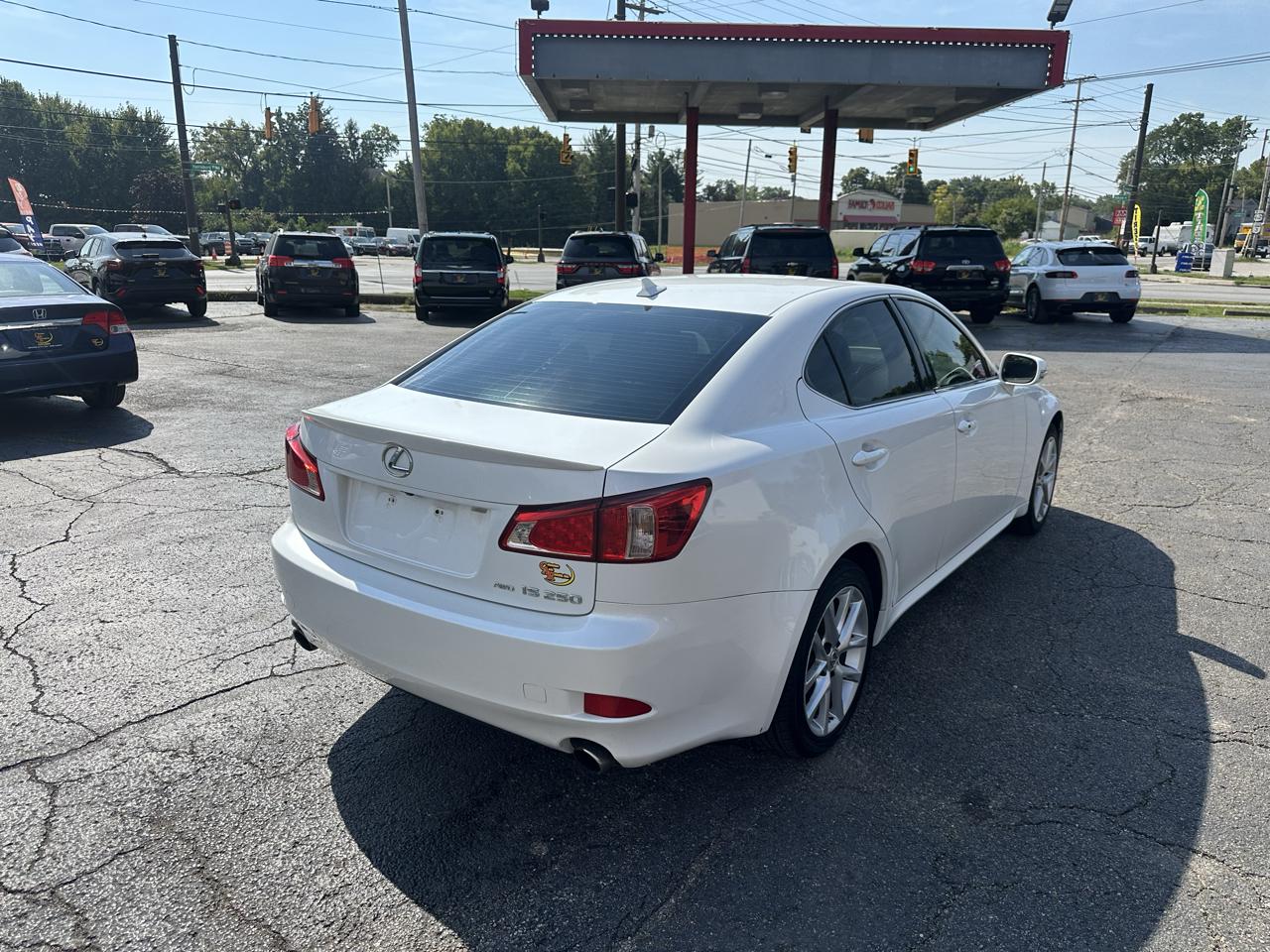 Lexus IS 250 4dr Sport Sdn Auto AWD 2011